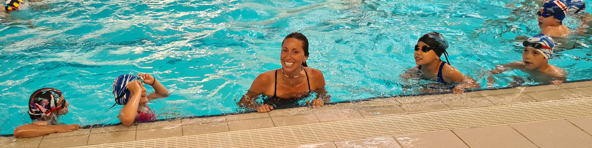 Clase de Gemma Mengual en el agua